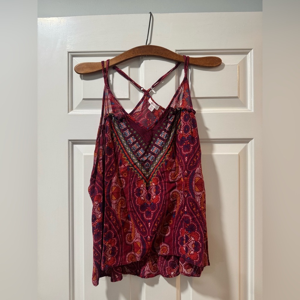 Xhilaration Burgundy Floral Camisole